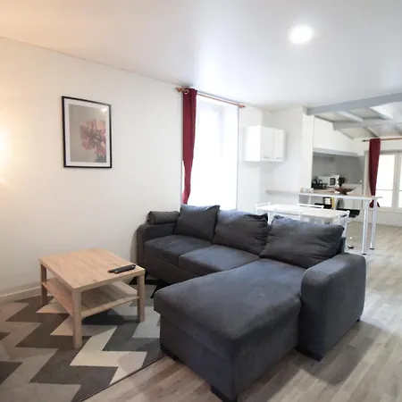 Apartment Chez Caro - Centre - Proche Gare - Parking Proche - Wifi Ou Ethernet Gratuit - Gere Par Prestazenservices Verdun-sur-Meuse